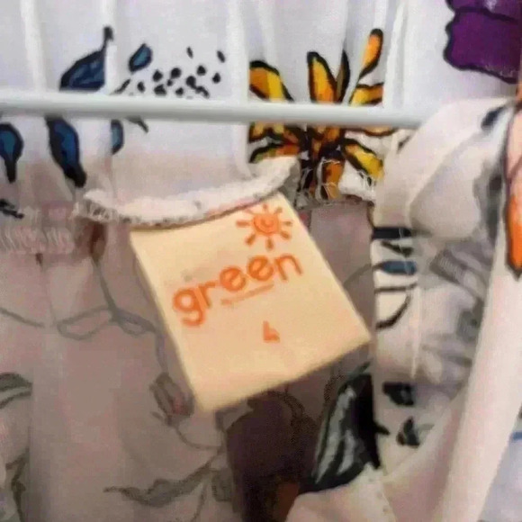 Girl’s Floral Top and Skirt by Green Clothing  Size 4 - Picture 4 of 10